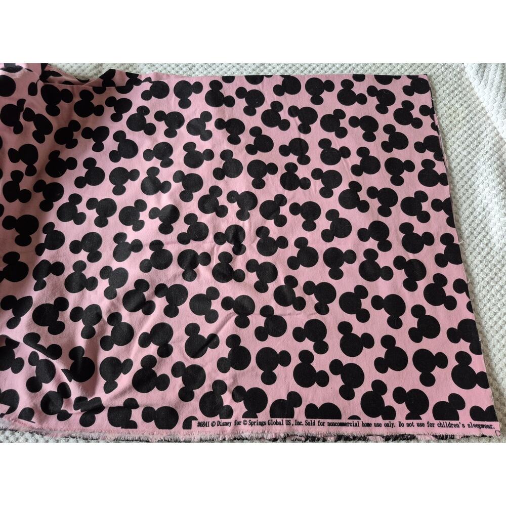 💥 Disney Mickey Mouse Rare Black & Pink Fabric 43 X 107" Flannel Soft G